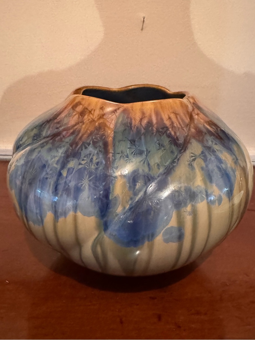 Annapolis pottery handmade vase, like new.